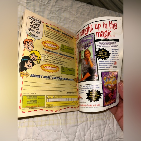 📚BOOK SALE 5 for $20📚 Archie's Pals N Gals No. 42 Double Digest August 1999 - Picture 7 of 8